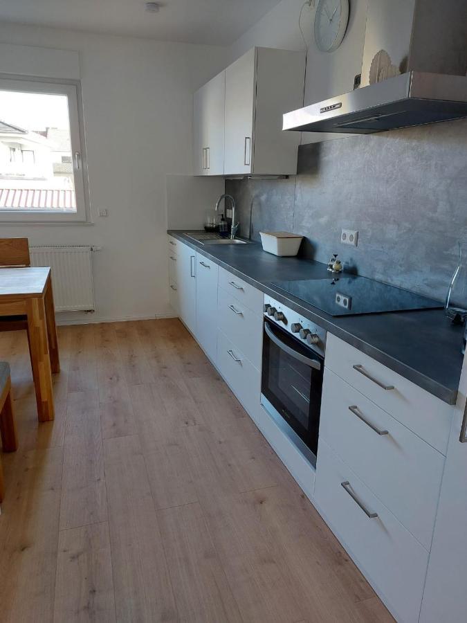 Landpartie Lägenhet Freckenfeld Exteriör bild